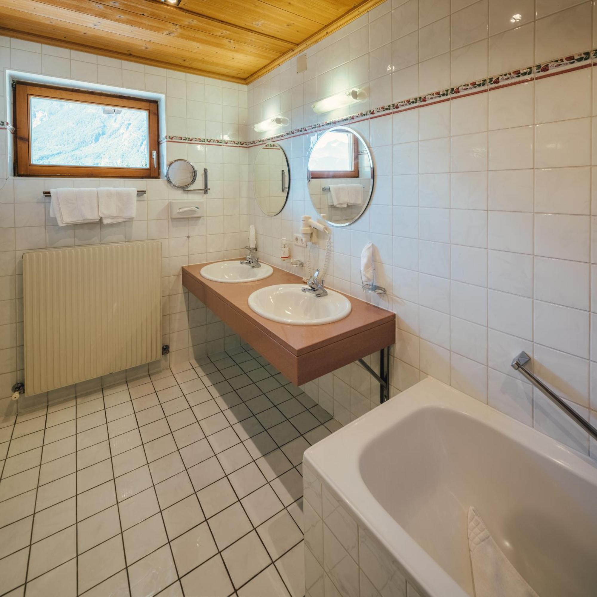 Huber Hotel Tramserhof 랑데크 외부 사진